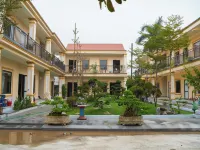 Sunset Garden 1 Hotels near Phoenix Resort