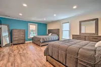 Downtown Retreat w/ Grill, Fire Pit & Wet Bar - Pet friendly