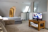 Straight Inn