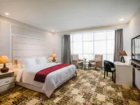 Nobility Grand Hotel Hotels near Huaca Pucllana Site Museum