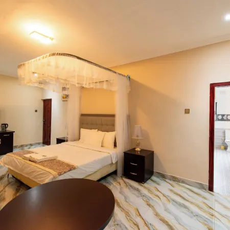 Lavish Suites