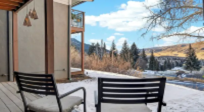 Eagle Valley Haven by Avantstay Alpine Condo + Mtn Views   Minutes to Vail + Beaver Creek