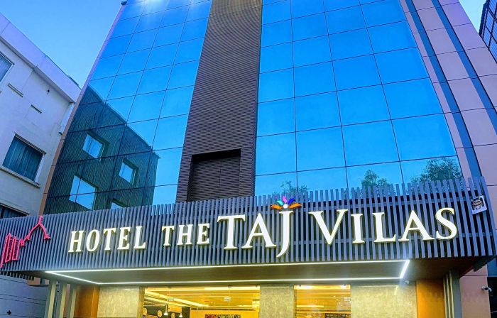 Taj Vilas