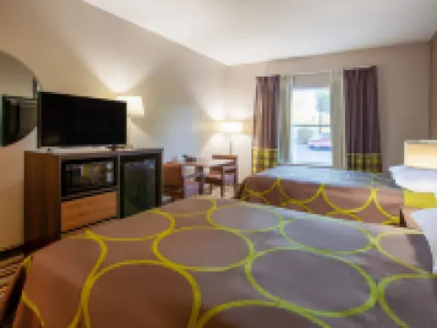 Super 8 by Wyndham la Grange KY Hotels in Oldham County