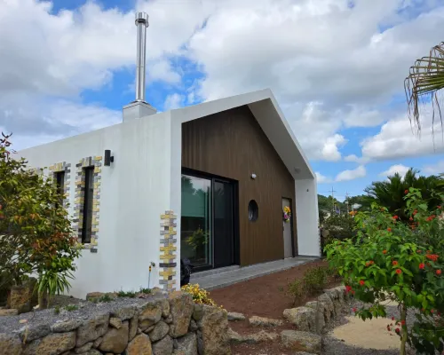 Jeju Gallery House Hotels near Cheongsu Church