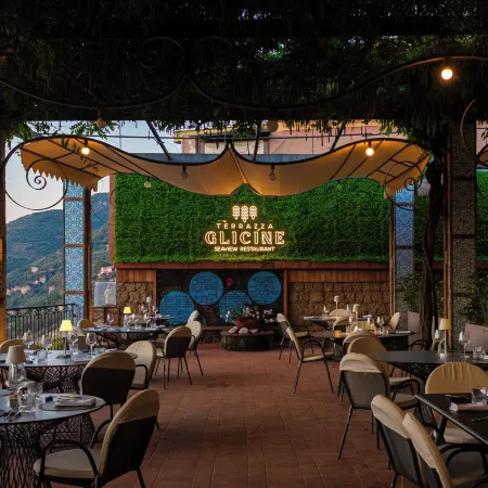 Aequa Hotel