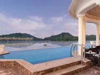 Raffles Udaipur - Luxury