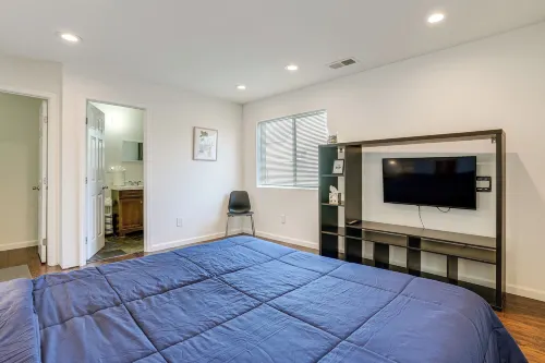 Explore the East Bay! Family-Friendly Home w/ Yard - Kitchens
