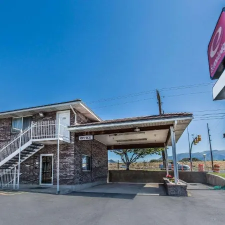Ameri-Stay Inn & Suites