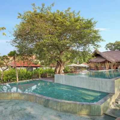 eL Hotel & Resort Bali Sanur Отели рядом с достопримечательностью «Пляж Сегара»