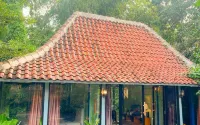 Villa Kamar Tamu Selomartani