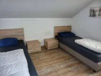 Coastal Bungalow w Garden Hotels in Breskens