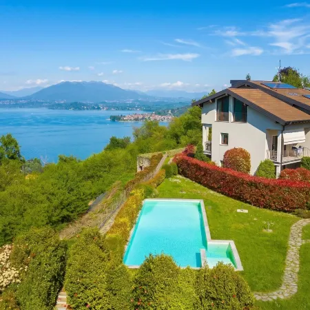 Residenza Il Parco Family Retreat - Happy Rentals Отели в г. Испра