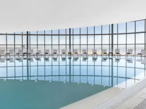 Eurostars Oasis Plaza