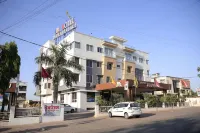 Hotel Devraj Palace