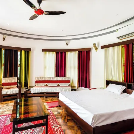 Hotel Goram Garh Resort