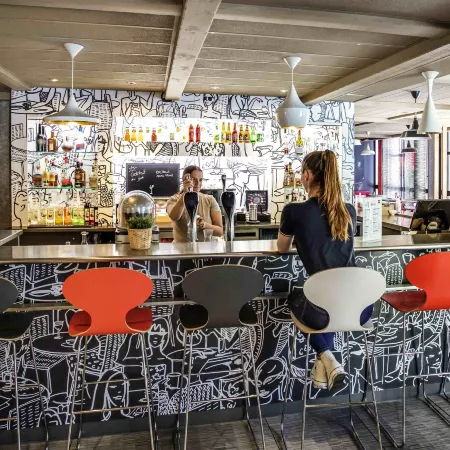 Ibis Bourges