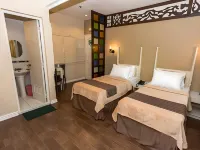 Urban Travellers Hotel - 3-Star