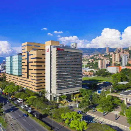 Ibis Medellin