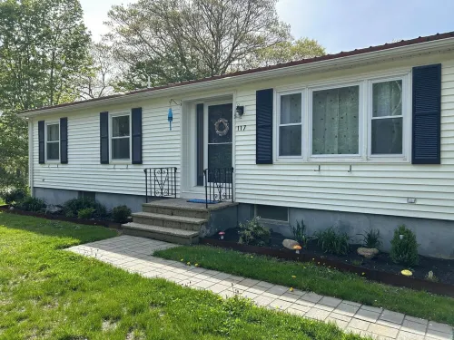 Charming Home with Deck Overlooking Land Trust - Dog Friendly!