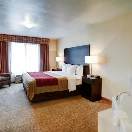 Comfort Inn & Suites