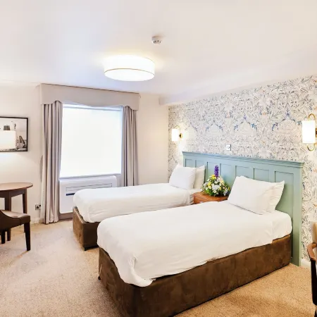 MILFORD HALL SALISBURY by IHG