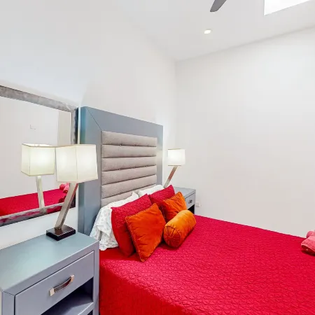 Dog-Friendly Suite with Hot Tub, Kitchenette, Heated Outdoor Pool, Private Patio