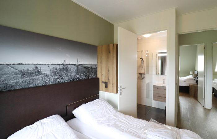 Family-Friendly Villa in Leons