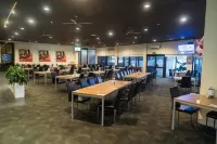 The Sundowner Cabin & Tourist Park - breakfast