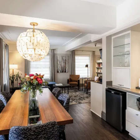 Heathman Hotel Отели рядом с достопримечательностью «Риверплейс»