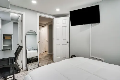 Work & Play in Baldwin! Cozy Apartment w/ Grill - Beach