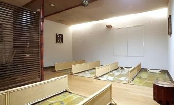 Pearl Hotel Ota