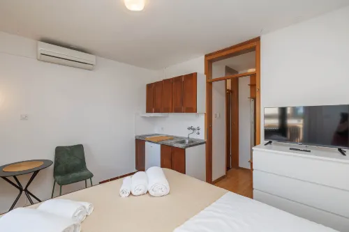 Cozy studio in Malinska-Dubašnica with Garden View - 4성급