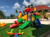 Sunny Palms Beach Bungalows - 4-Star