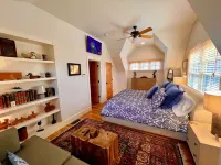 Luxury Mountaintop 2-Home Compound on 50 Acres. Sleeps 28. Black Mtn/Asheville - Balcony