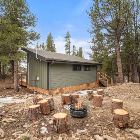 34 Acre Escape Games Hiking Pool Table Bicycles