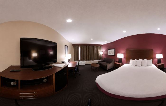 Coratel Inn & Suites by Jasper Black River Falls, WI