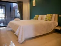 Sabai @ Chumphae Hotel - parking