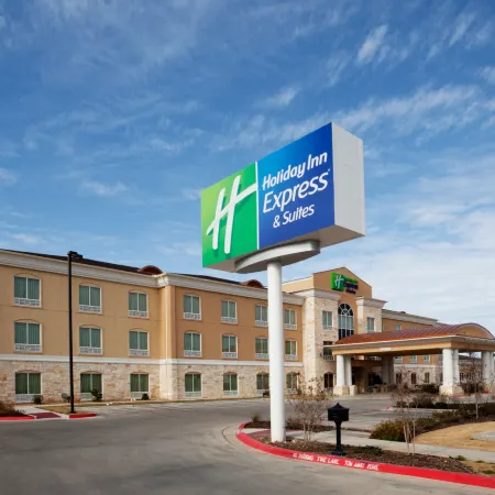 Holiday Inn Express & Suites GEORGETOWN by IHG