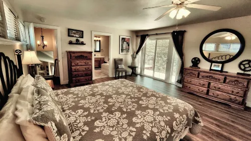 Candlewood Creek by Avantstay Pool + Fire Pit Quiet Paso Cul-de-sac - Balkoner