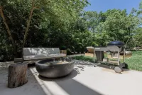 The Palm Luxury Villas Corasol by Lumina - Homestays