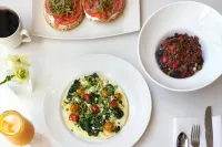 Courtyard by Marriott San Diego Downtown - breakfast