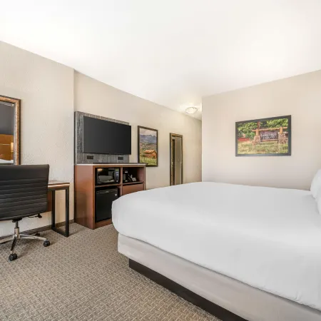 Drury Plaza Hotel Flagstaff