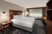 Wyndham Garden San Antonio Airport Northeast - Airport Shuttle
