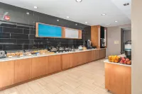SpringHill Suites by Marriott Freeport Brunswick - 朝食