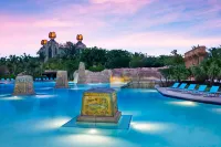 The Royal at Atlantis - Romantic