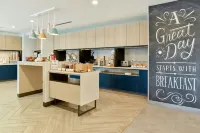 希克森TownePlace Suites酒店 - 停車場