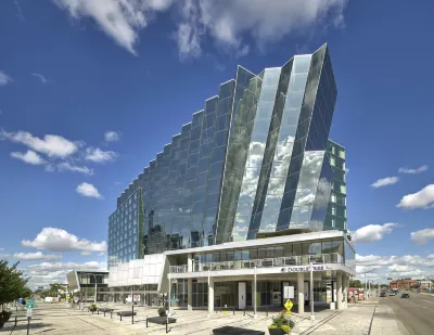 DoubleTree by Hilton Edmonton Downtown Hotels in Edmonton Chinatown