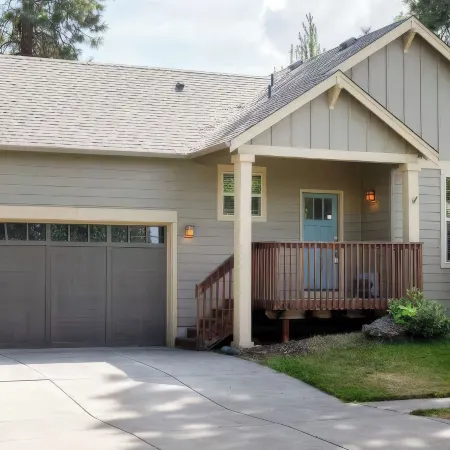 Hollygrape Pedal & Pine Hideaway by Avantstay Bend Hideaway Deck + Near Mt. Bachelor + Breweries
