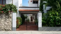 Room in Cancun Stadium - Homestays